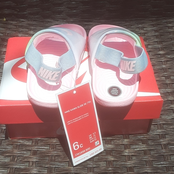 "Nike Sandals " - Picture 3 of 5